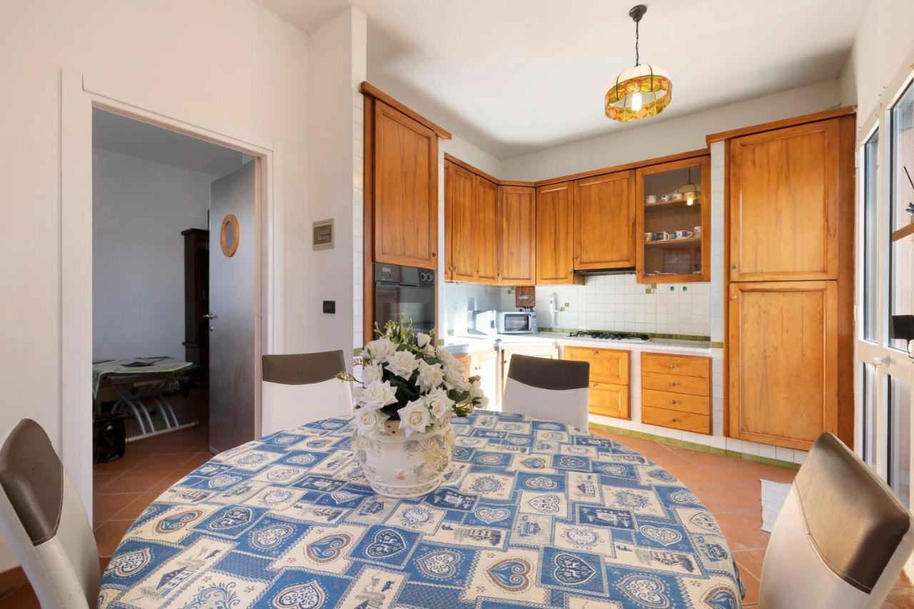 אלבניה Home Charlene מראה חיצוני תמונה